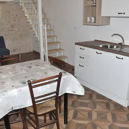 Yellow Fiume Apartman Conversano